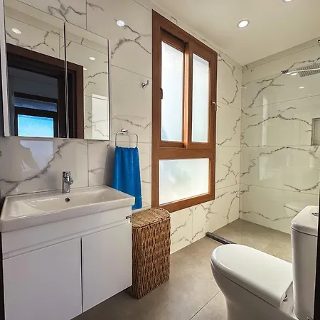 Villa Sea Cliff 1 *