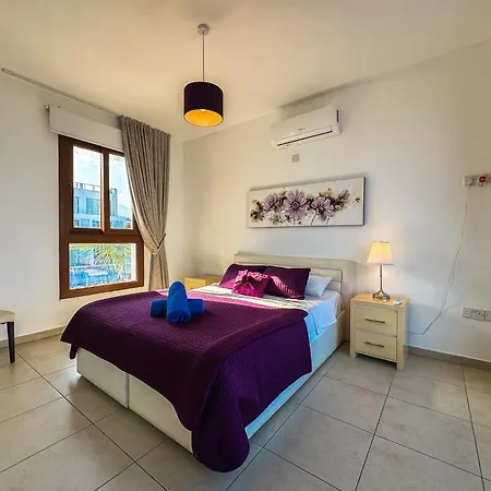 Villa Sea Cliff 1 Kyrenia (Northern Cyprus)