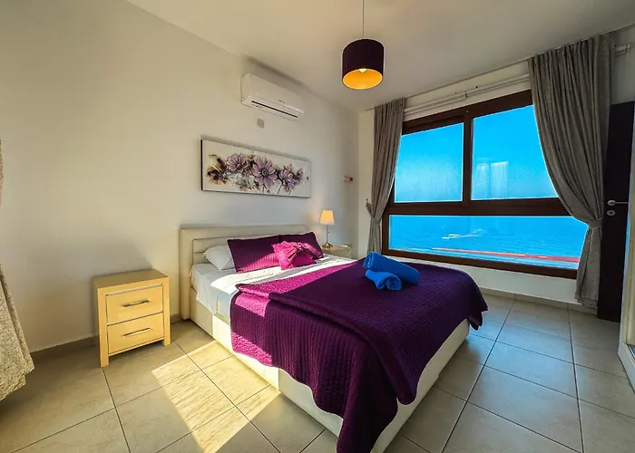 Villa Sea Cliff 1 Kyrenia (Northern Cyprus)