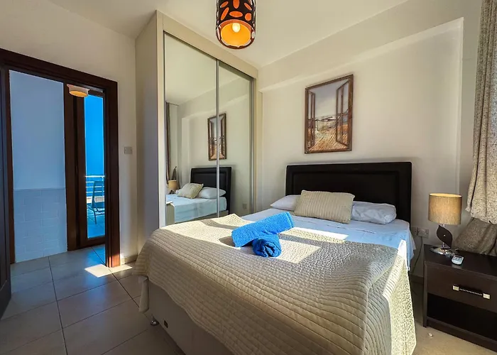 Sea Cliff 1 キレニア