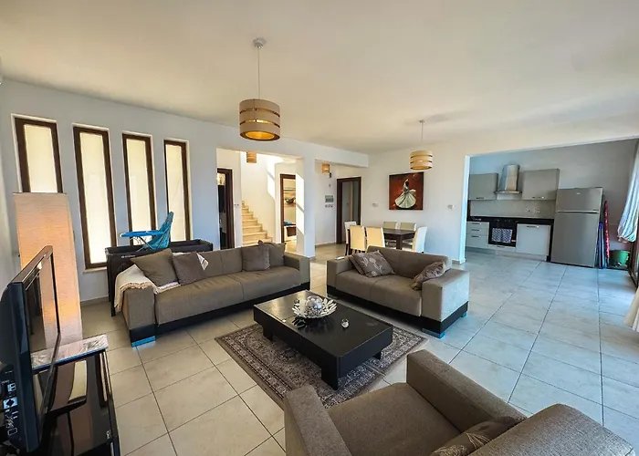 Villa Sea Cliff 1 Kyrenia (Northern Cyprus)